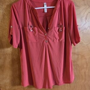 💥💥FREE Women's Red Short Sleeve Top